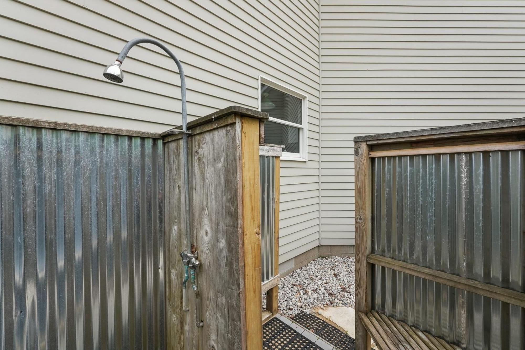 Northport Bay Beach Getaway Exterior photo